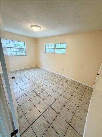 506 HOLT CIRCLE, Winter Haven, FL 33880