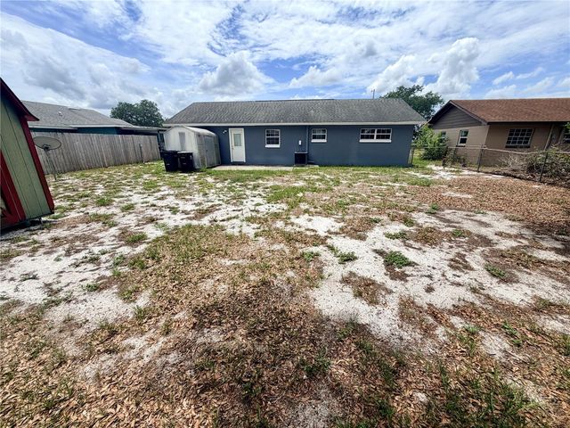 506 HOLT CIRCLE, Winter Haven, FL 33880