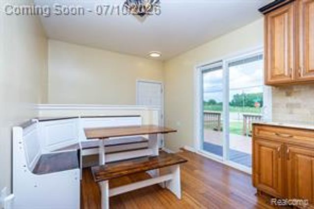 9807 Fairbanks Street, Belleville, MI 48111