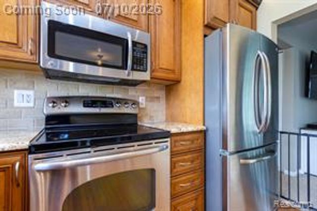 9807 Fairbanks Street, Belleville, MI 48111