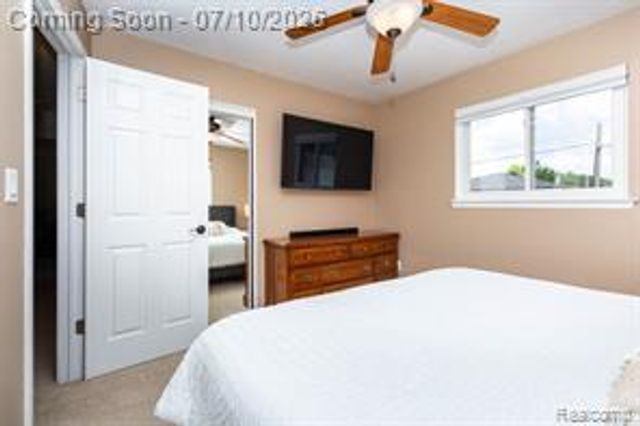 9807 Fairbanks Street, Belleville, MI 48111