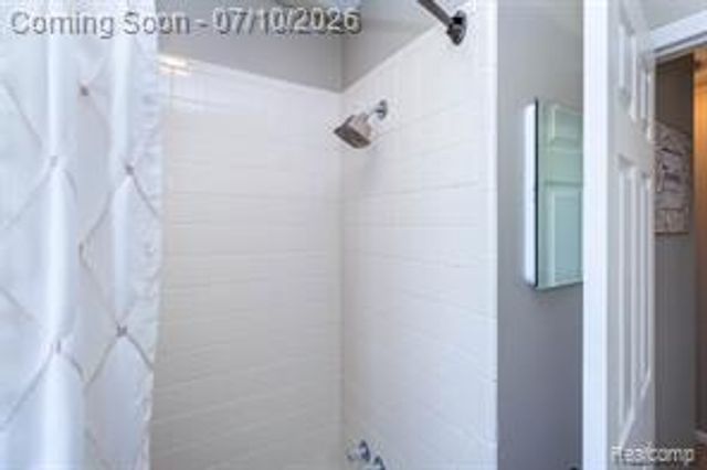 9807 Fairbanks Street, Belleville, MI 48111