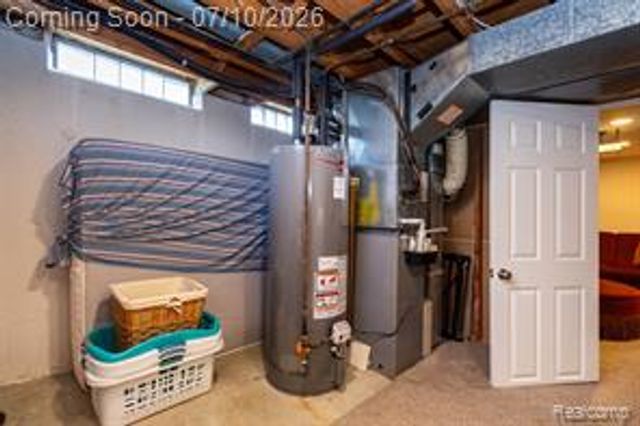 9807 Fairbanks Street, Belleville, MI 48111