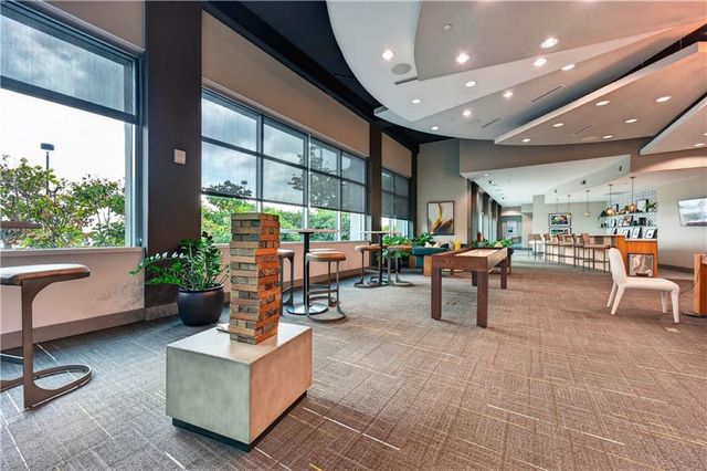 250 Pharr Road NE 507, Atlanta, GA 30305