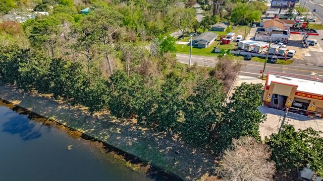 201 Shore Dr, St Augustine, FL 32086