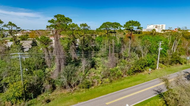 201 Shore Dr, St Augustine, FL 32086