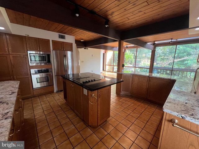 125 GRANDVIEW BLVD, Reading, PA 19609
