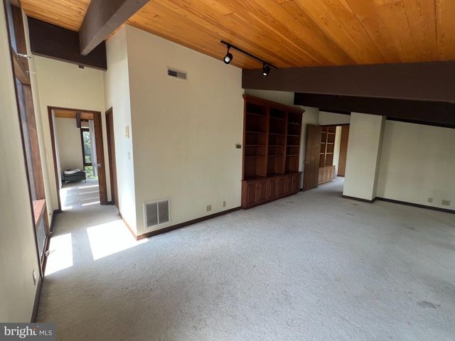 125 GRANDVIEW BLVD, Reading, PA 19609