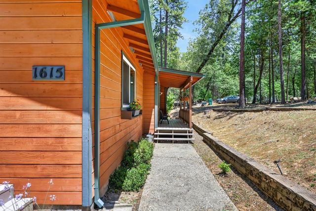 1615 Cantrell Ln, Placerville, CA 95667