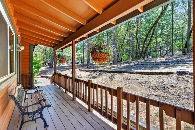 1615 Cantrell Ln, Placerville, CA 95667