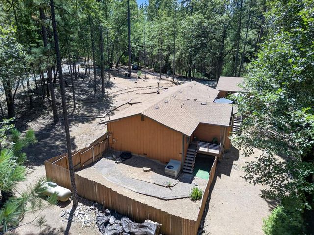 1615 Cantrell Ln, Placerville, CA 95667