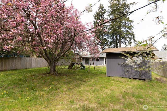 7050 SE Truman Street, Port Orchard, WA 98366