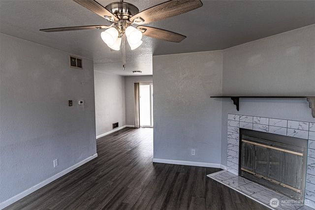 7050 SE Truman Street, Port Orchard, WA 98366