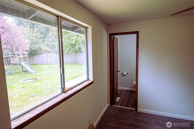 7050 SE Truman Street, Port Orchard, WA 98366