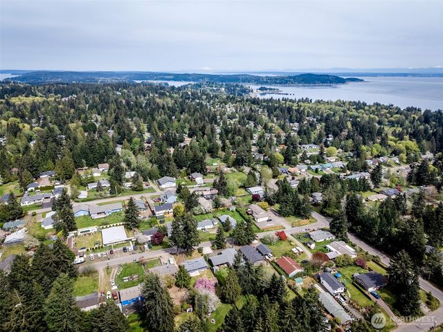 7050 SE Truman Street, Port Orchard, WA 98366