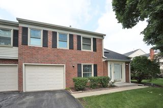 125 Bright Ridge Drive, Schaumburg, IL 60194