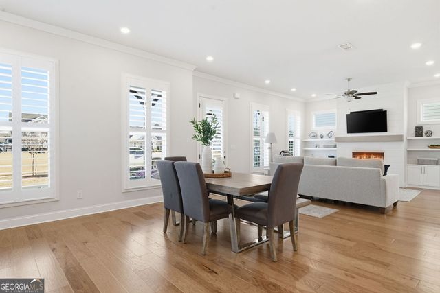 540 Homestead Park Place, Canton, GA 30115