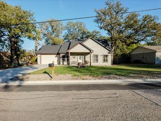 510 N Boundary Street, Weatherford, TX 76086