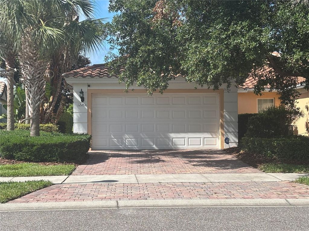 12268 PESCARA LANE, Orlando, FL 32827