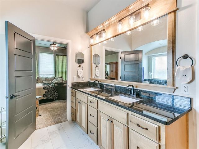 3125 Mackenzie Avenue, Edmond, OK 73013