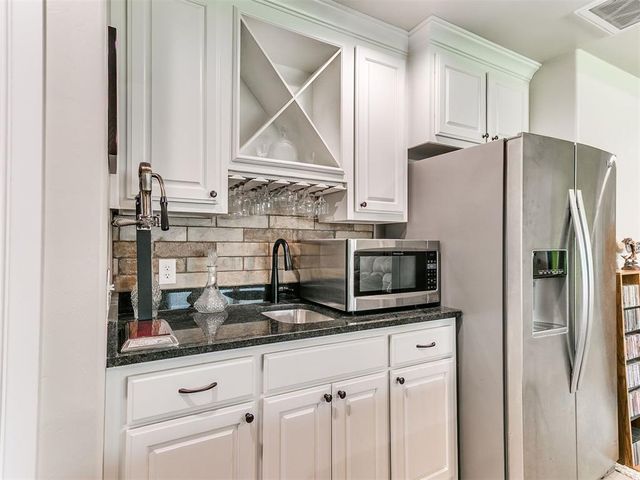 3125 Mackenzie Avenue, Edmond, OK 73013