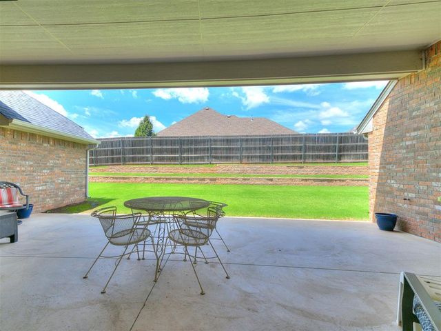 3125 Mackenzie Avenue, Edmond, OK 73013
