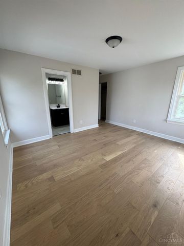 3350 Everson Avenue, Cincinnati, OH 45209