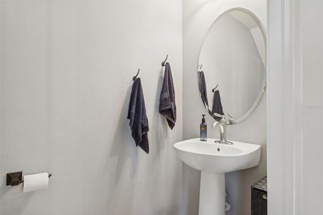 9205 ENGLISH OAKS LANE, Riverview, FL 33578