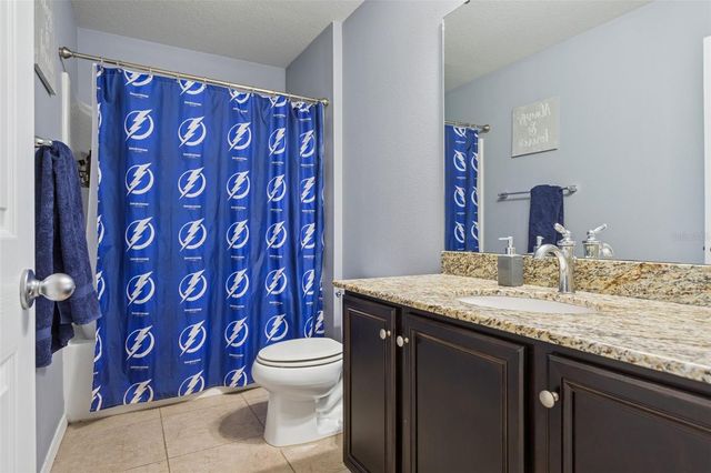 9205 ENGLISH OAKS LANE, Riverview, FL 33578