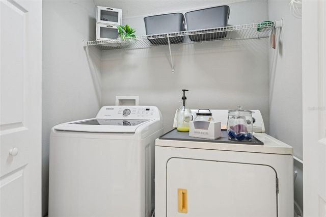 9205 ENGLISH OAKS LANE, Riverview, FL 33578