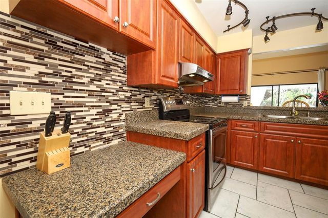 4661 N SAINT BRIDES CIRCLE, Orlando, FL 32812