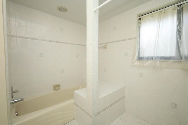 4661 N SAINT BRIDES CIRCLE, Orlando, FL 32812