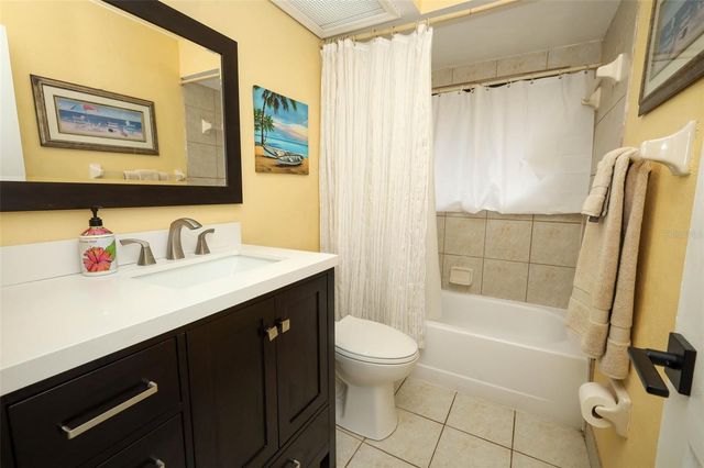 4661 N SAINT BRIDES CIRCLE, Orlando, FL 32812