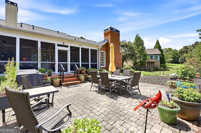 4611 Chartwell Chase Court, Flowery Branch, GA 30542