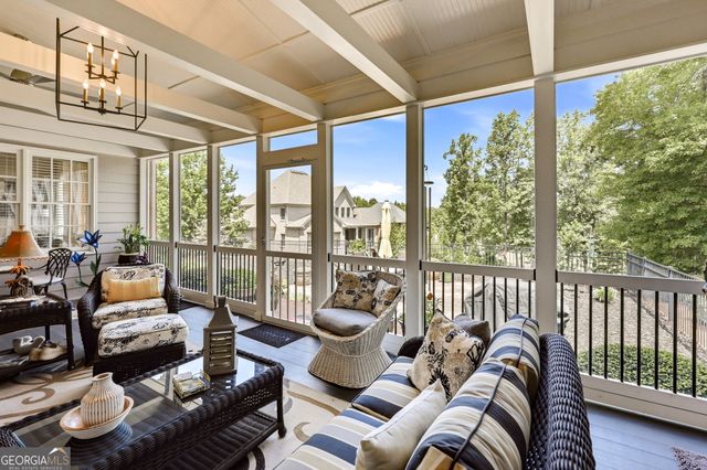 4611 Chartwell Chase Court, Flowery Branch, GA 30542