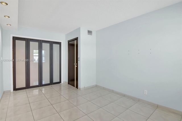 812 NE 26th Avenue, Hallandale Beach, FL 33009