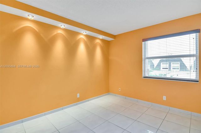 812 NE 26th Avenue, Hallandale Beach, FL 33009