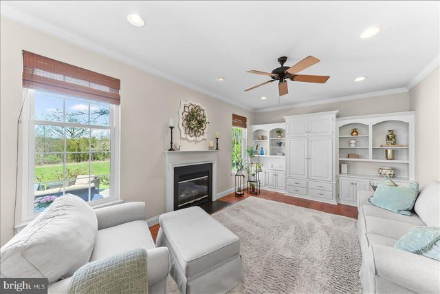 179 PICKET POST LN, Phoenixville, PA 19460