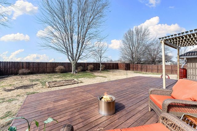 310 Center Drive, Lowell, AR 72745