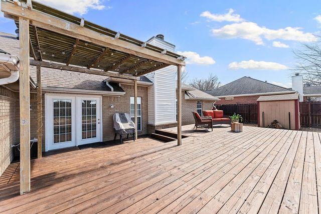 310 Center Drive, Lowell, AR 72745