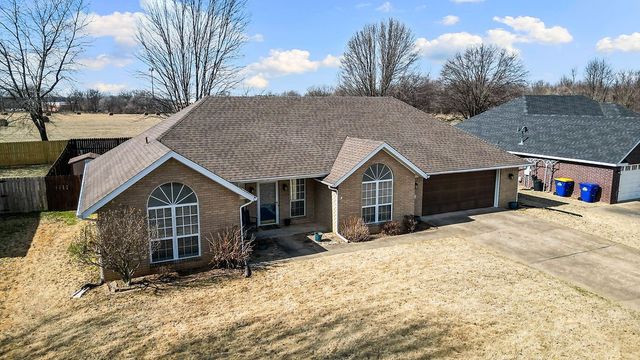 310 Center Drive, Lowell, AR 72745