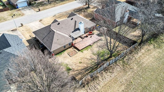 310 Center Drive, Lowell, AR 72745
