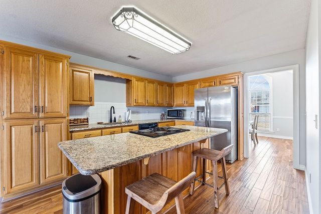 310 Center Drive, Lowell, AR 72745