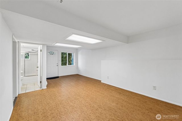 7014 S 126th Street, Seattle, WA 98178