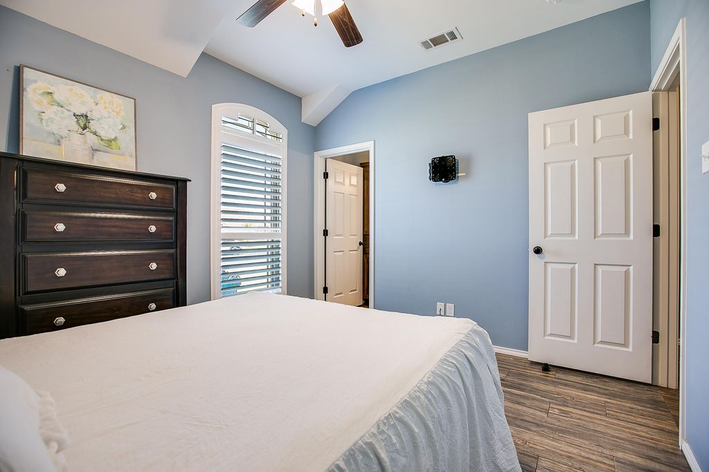 Image 45 of property listing at 5050 Red Oak Lane, San Angelo, TX 76904
