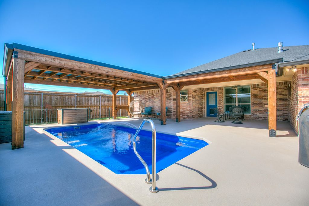 Image 54 of property listing at 5050 Red Oak Lane, San Angelo, TX 76904