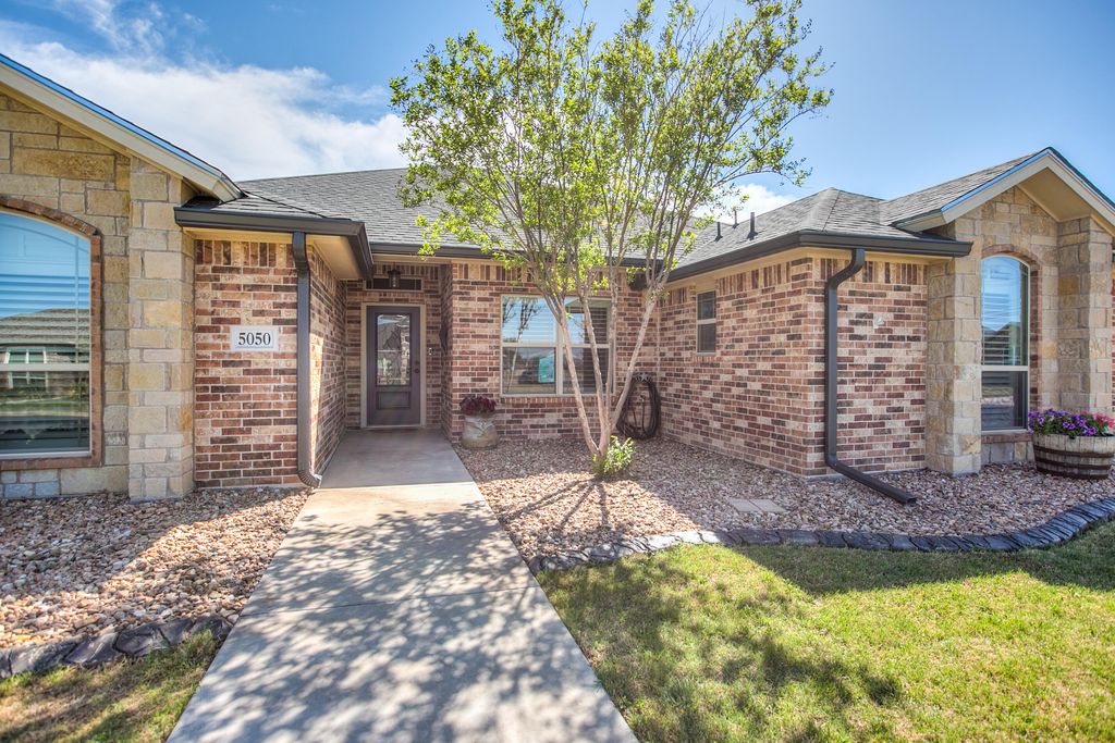 Image 55 of property listing at 5050 Red Oak Lane, San Angelo, TX 76904