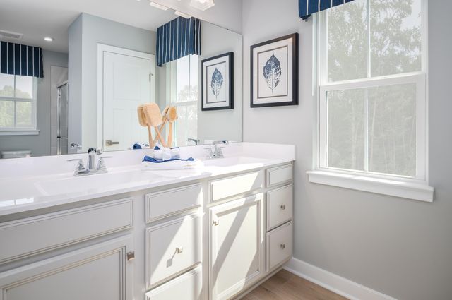 1010 Crescent Cove Lane, Summerville, SC 29483