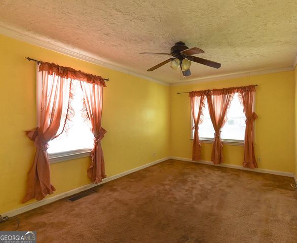 3049 Cloverhurst Drive, East Point, GA 30344