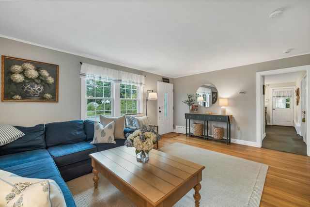 10 Grover Street, Concord, NH 03301